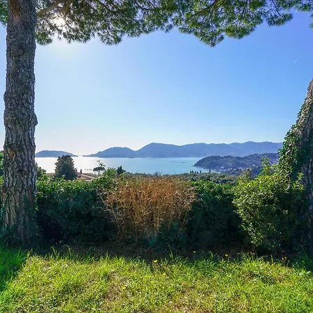 Beautiful In With Wifi Holiday home
