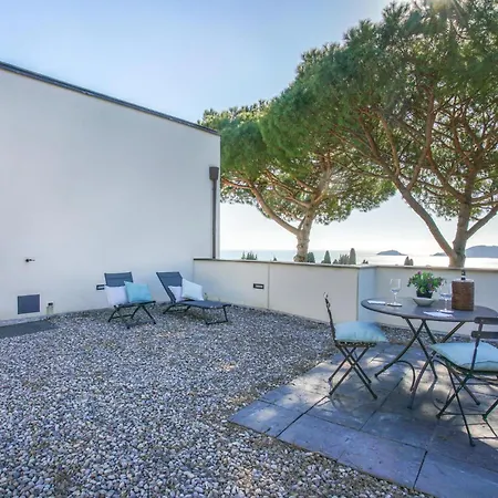 Beautiful In With Wifi Holiday home Lerici